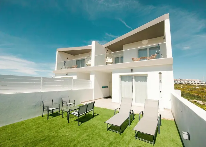 펜션 Wayra Samay A Different Sunset Every Day Raposeira (Faro)